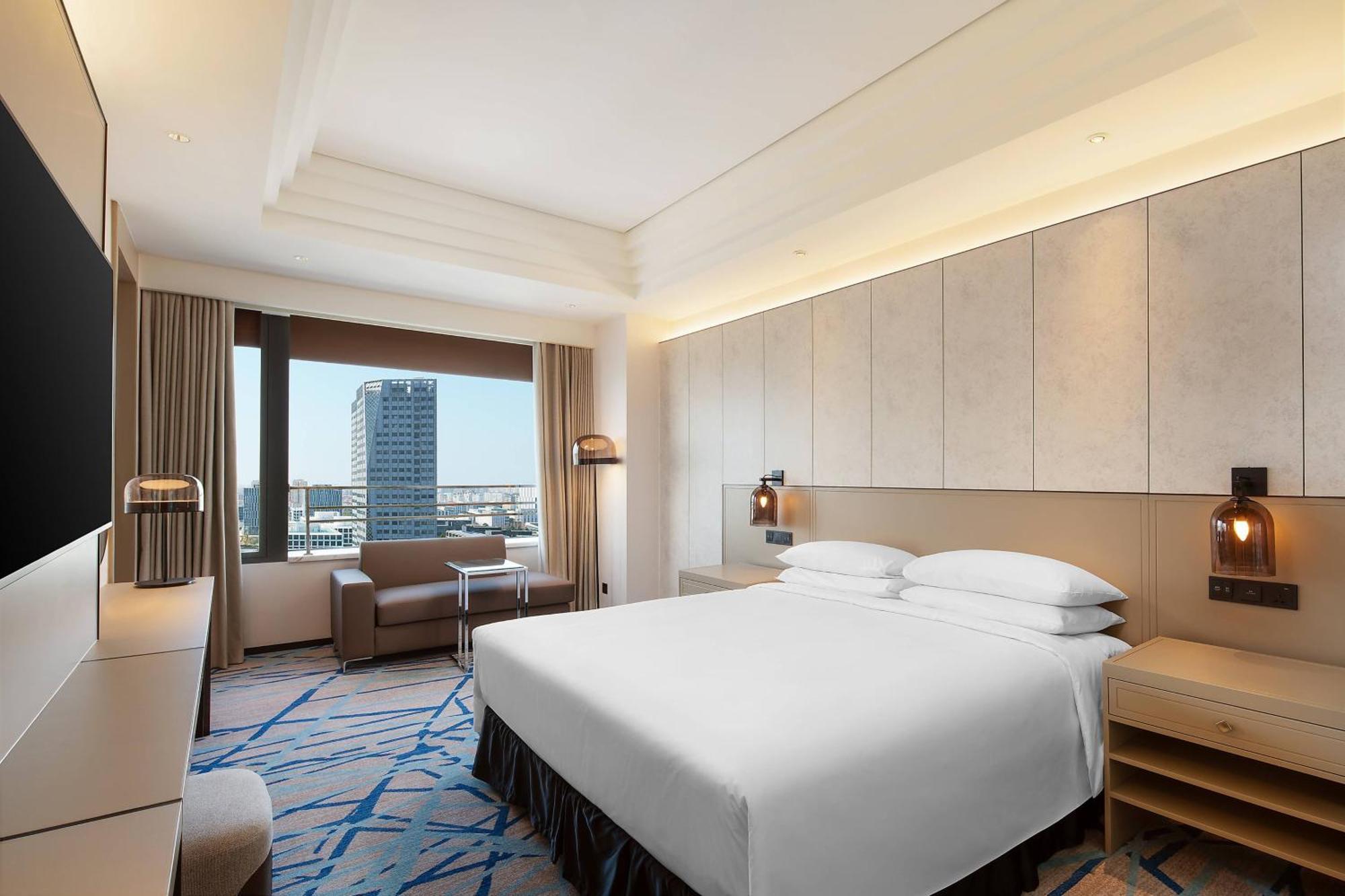Renaissance Shanghai Caohejing Hotel Exteriér fotografie
